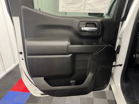 Used 2024 GMC Sierra 1500 Pro w/ Graphite Edition AWD/4WD image 16