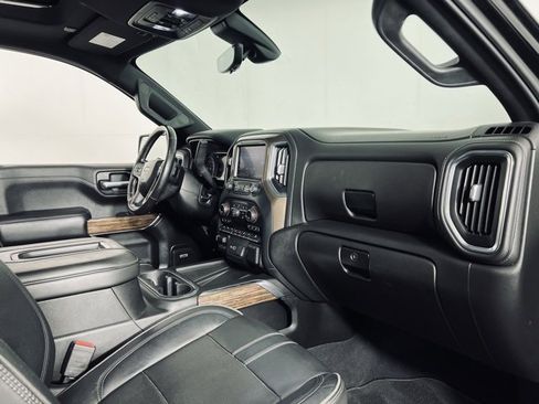 Used 2019 Chevrolet Silverado 1500 High Country image 20