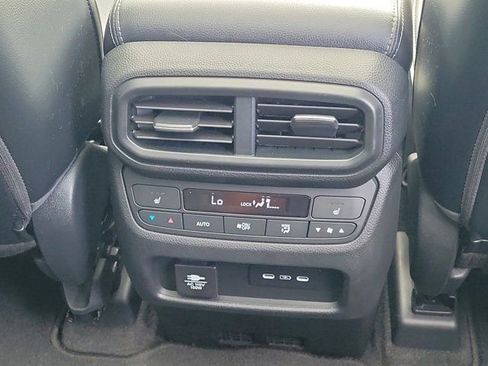 Certified 2024 Honda Pilot Elite image 6