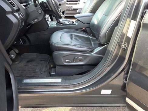 Used 2017 Ford Explorer Limited AWD/4WD image 23