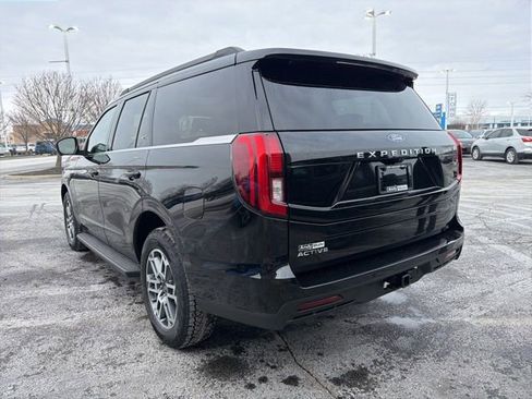 Certified 2025 Ford Expedition Active image 11