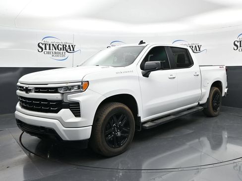 Used 2023 Chevrolet Silverado 1500 RST w/ Protection Package AWD/4WD image 3
