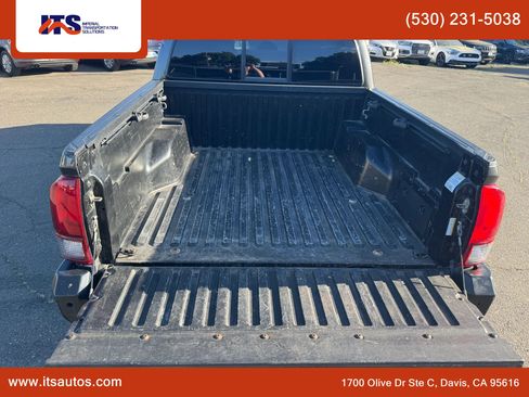 Used 2019 Toyota Tacoma SR AWD/4WD image 23