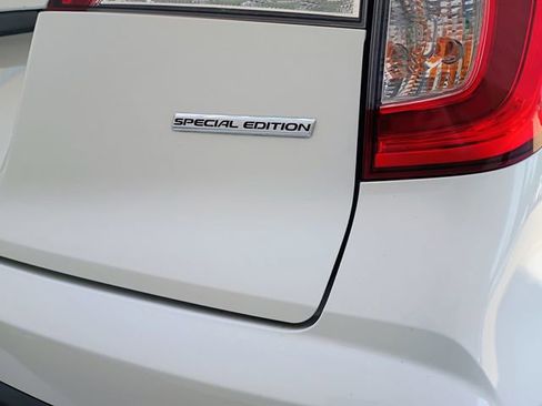Used 2021 Honda Pilot Special Edition image 7
