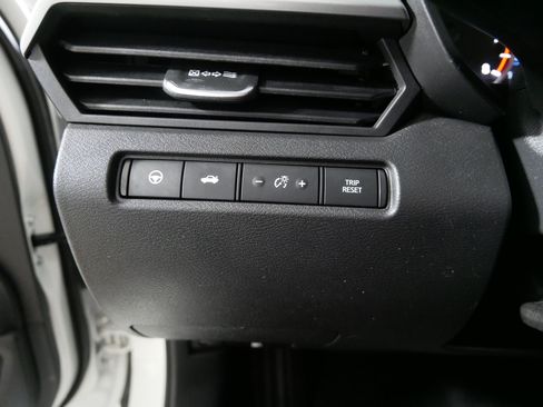 Used 2023 Nissan Altima 2.5 SL AWD/4WD image 26