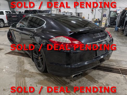 Used 2010 Porsche Panamera Turbo image 5