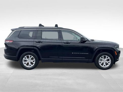 Used 2022 Jeep Grand Cherokee L Limited image 8