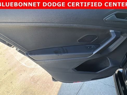 Used 2021 Volkswagen Tiguan SE R-Line image 16