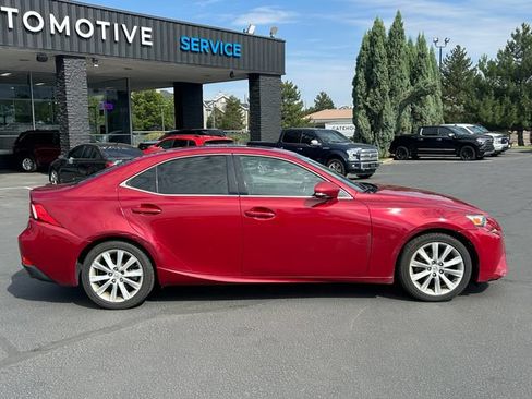 Used 2015 Lexus IS 250 RWD image 2