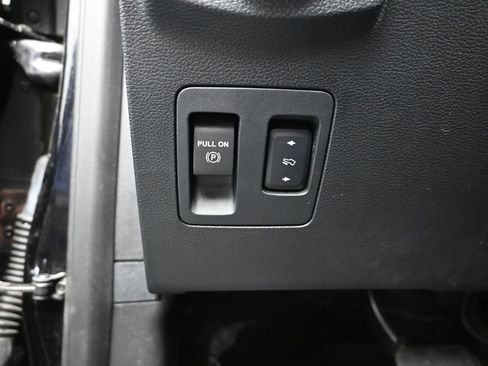 Used 2016 Ford F150 XLT w/ Equipment Group 302A Luxury AWD/4WD image 13
