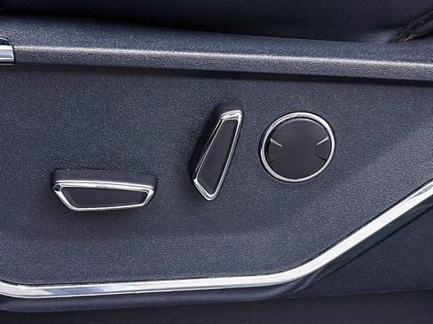 Used 2023 Ford F150 Platinum w/ FX4 Off-Road Package image 20