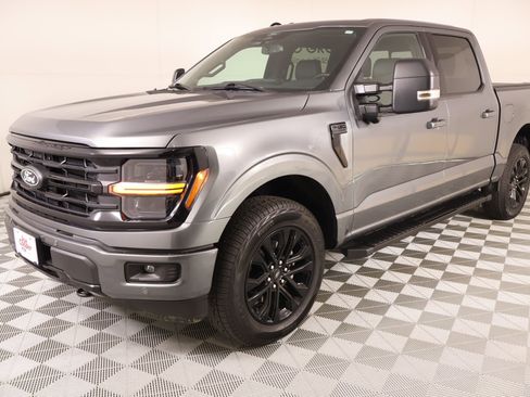 Used 2025 Ford F150 XLT w/ Equipment Group 303A High AWD/4WD image 13