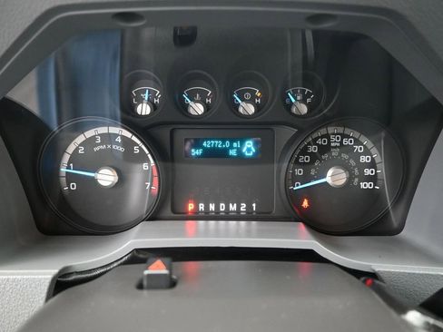 Used 2016 Ford F250 XL w/ Power Equipment Group image 12