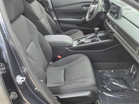 Certified 2025 Honda Accord SE image 17