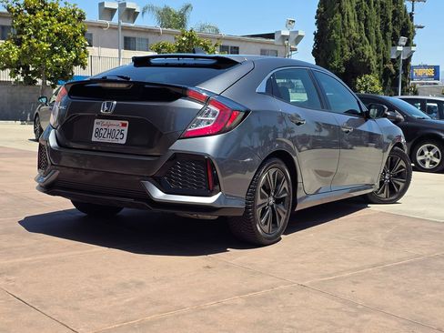 Used 2018 Honda Civic EX image 11