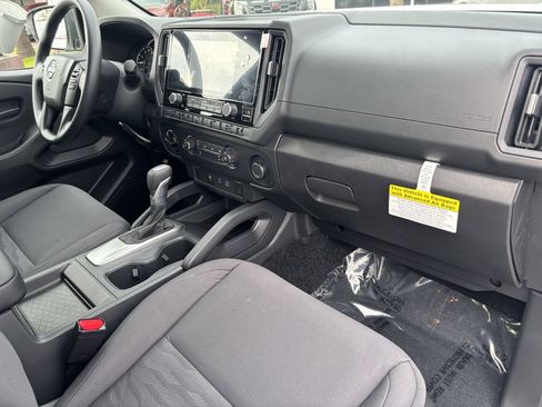 New 2026 Nissan Frontier S image 11