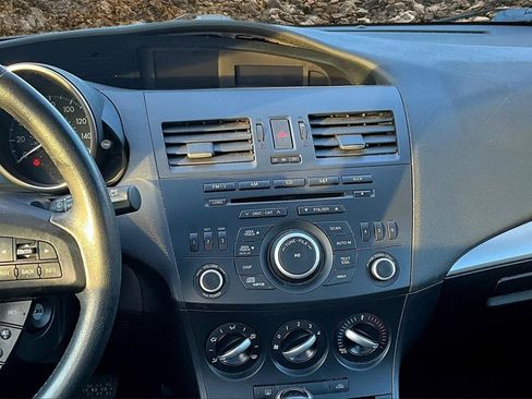 Used 2012 MAZDA MAZDA3 i Grand Touring image 6