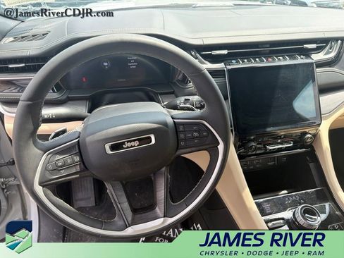Used 2022 Jeep Grand Cherokee Limited 4xe AWD/4WD image 9