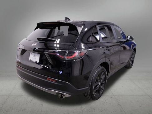 Certified 2023 Honda HR-V Sport image 6