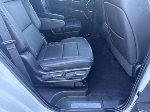 Certified 2024 Cadillac Escalade Luxury AWD/4WD image 51