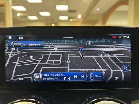 Certified 2024 Mercedes-Benz GLB 250 image 12