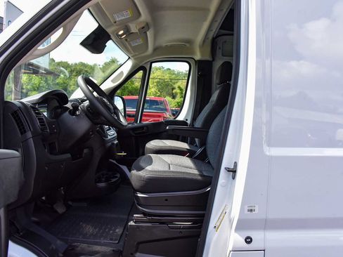 Used 2026 RAM ProMaster 2500 FWD image 16