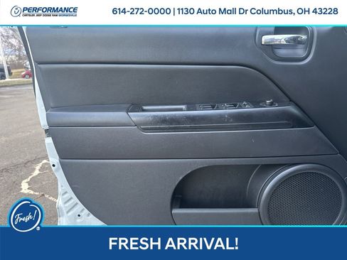 Used 2016 Jeep Compass Sport w/ Power Value Group image 12