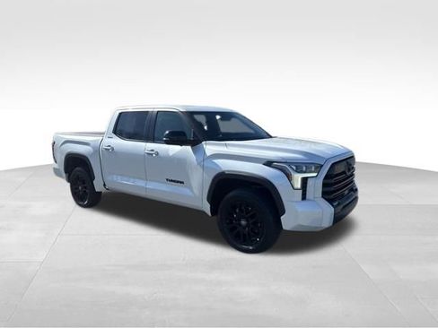 New 2026 Toyota Tundra Limited AWD/4WD image 7