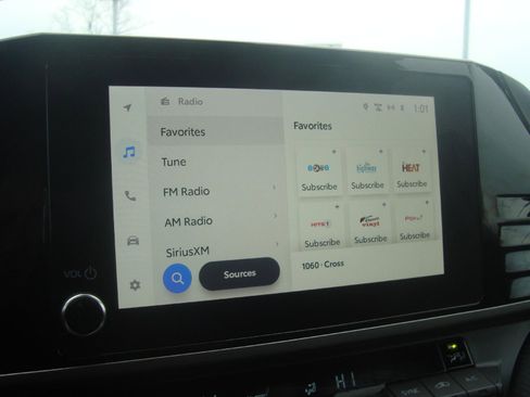 Used 2025 Toyota Camry SE image 18