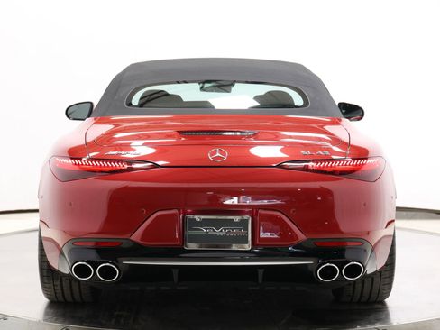 Used 2023 Mercedes-Benz SL 43 AMG w/ Driver Assistance Package image 92