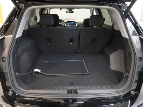Used 2023 GMC Terrain SLE w/ Driver Convenience Package AWD/4WD image 12