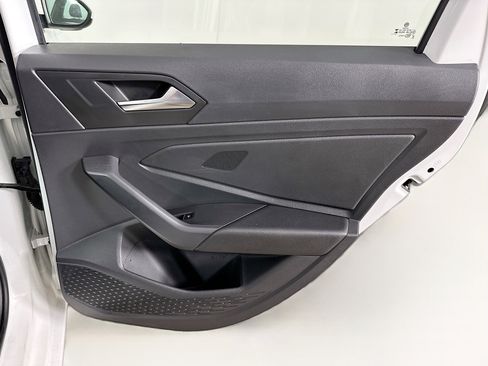 Used 2024 Volkswagen Jetta S image 28