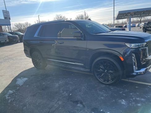 Used 2023 Cadillac Escalade Premium Luxury w/ LPO, Floor Liner Package image 4