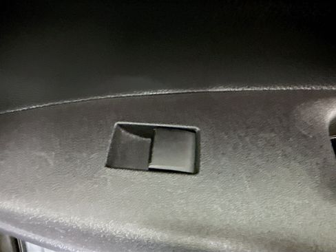 Used 2024 Toyota Corolla LE image 30