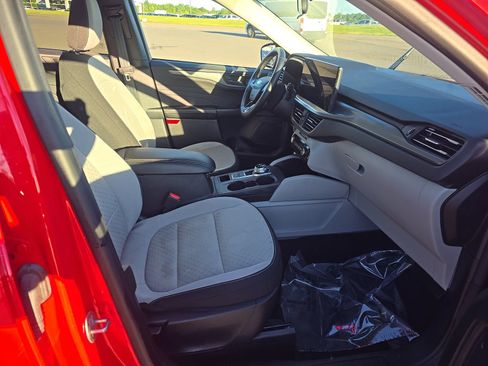 Used 2024 Ford Escape Active w/ Tech Pack #1 AWD/4WD image 15