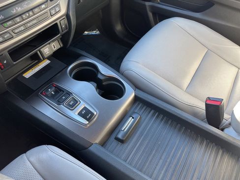 Used 2022 Honda Passport EX-L image 31