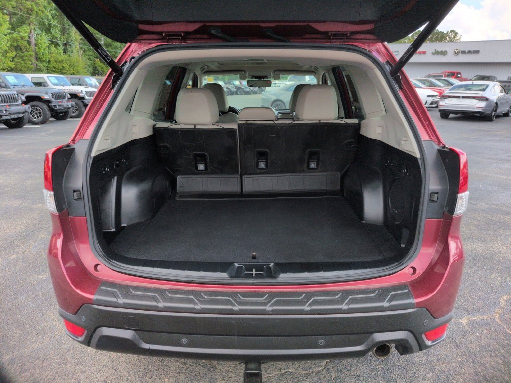Used 2020 Subaru Forester Limited AWD/4WD image 32
