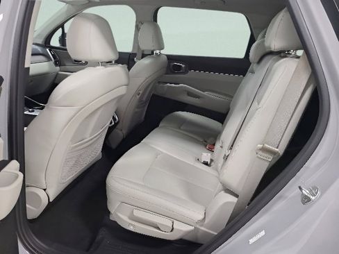 Used 2023 Kia Sorento S w/ Panoramic Sunroof Package AWD/4WD image 20