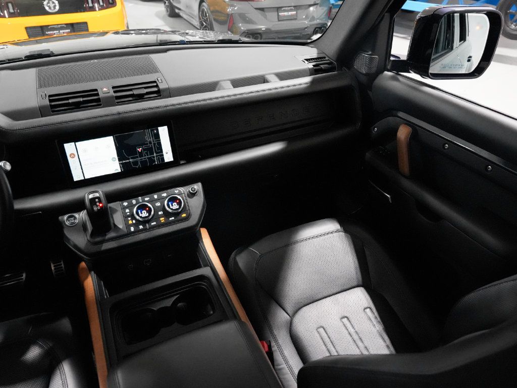 Used 2020 Land Rover Defender 110 X AWD/4WD image 23