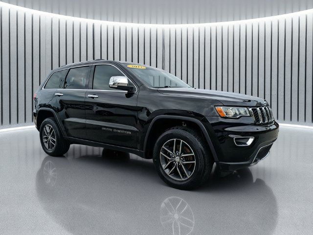 Used 2017 Jeep Grand Cherokee Limited AWD/4WD image 2