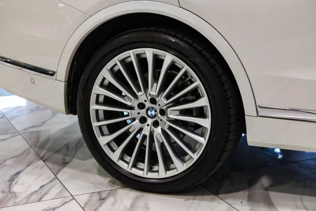 Used 2020 BMW X7 xDrive40i w/ Premium Package AWD/4WD image 51