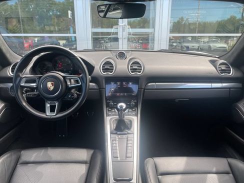 Used 2023 Porsche 718 Cayman GTS RWD image 33