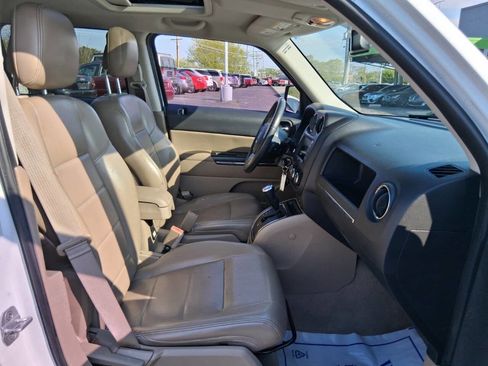 Used 2012 Jeep Patriot Limited w/ Sun/Sound Group FWD image 10