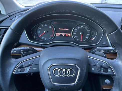 Used 2023 Audi Q5 2.0T Premium w/ Convenience Package image 24