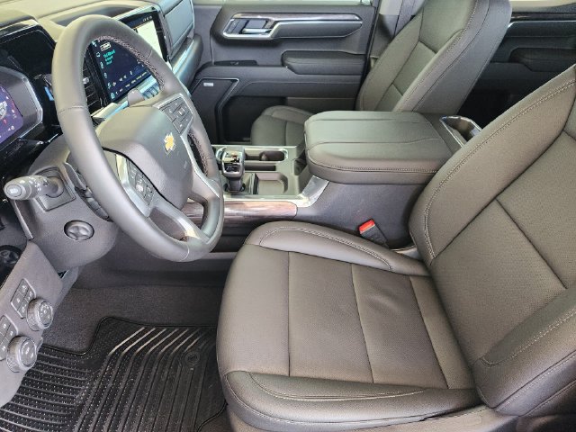 Used 2026 Chevrolet Silverado 1500 LTZ w/ LTZ Premium Texas Edition AWD/4WD image 5