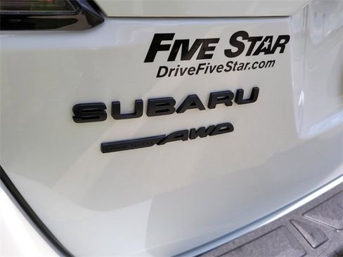 Used 2024 Subaru Outback Onyx Edition image 10