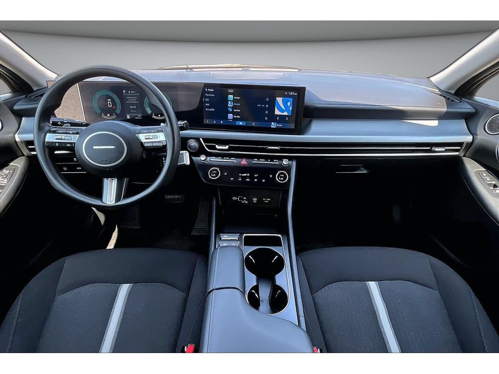 Used 2025 Hyundai Sonata SEL FWD image 10