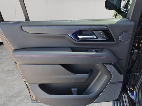 New 2026 GMC Yukon XL AT4 Ultimate image 17