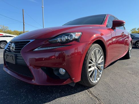 Used 2014 Lexus IS 250 image 2