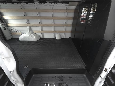 Used 2024 Chevrolet Express 2500 w/ Driver Convenience Package image 29